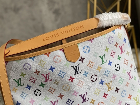 WIS GRACEFUL PM VUITTON LOUIS 0919